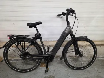 Giant Hybrid L — tweedehands e-bike — foto 1