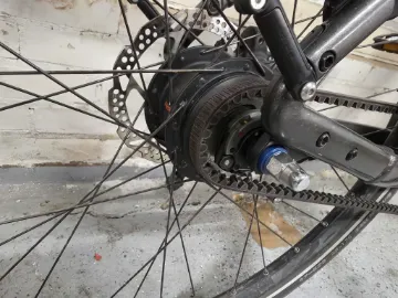 Giant Hybrid L — tweedehands e-bike — foto 4