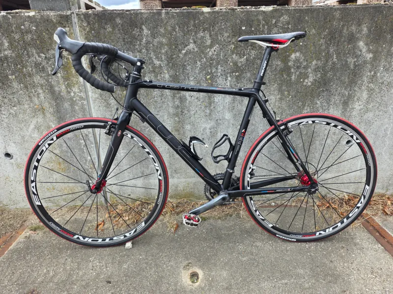 CUBE Cross Race Pro Series — tweedehands stadsfiets