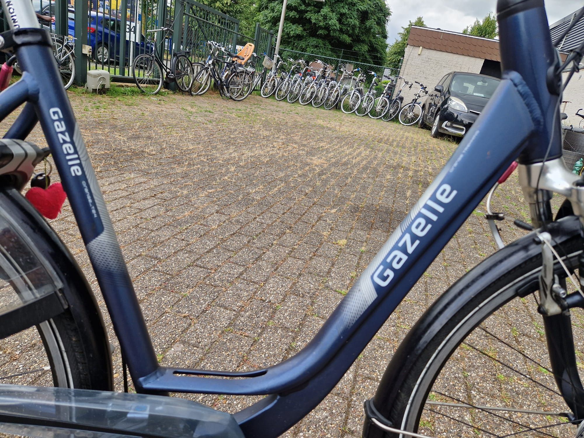 Gazelle Orange T24 — tweedehands stadsfiets — foto 3