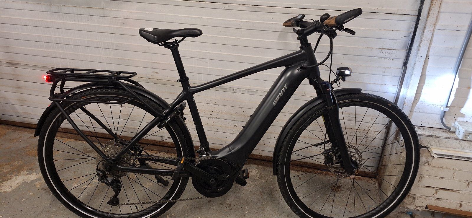 Giant Explore E+ 2 Heren — tweedehands e-bike